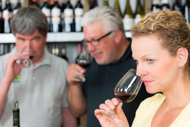 An Weinprobe teilnehmen