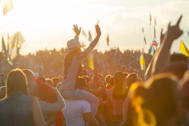 Musik-Festival besuchen