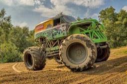 Freizeitaktivitäten in Niedersachsen | Monster-Truck fahren
